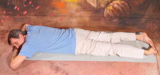 Shavasana 2-Lazítás Hason Fekvő